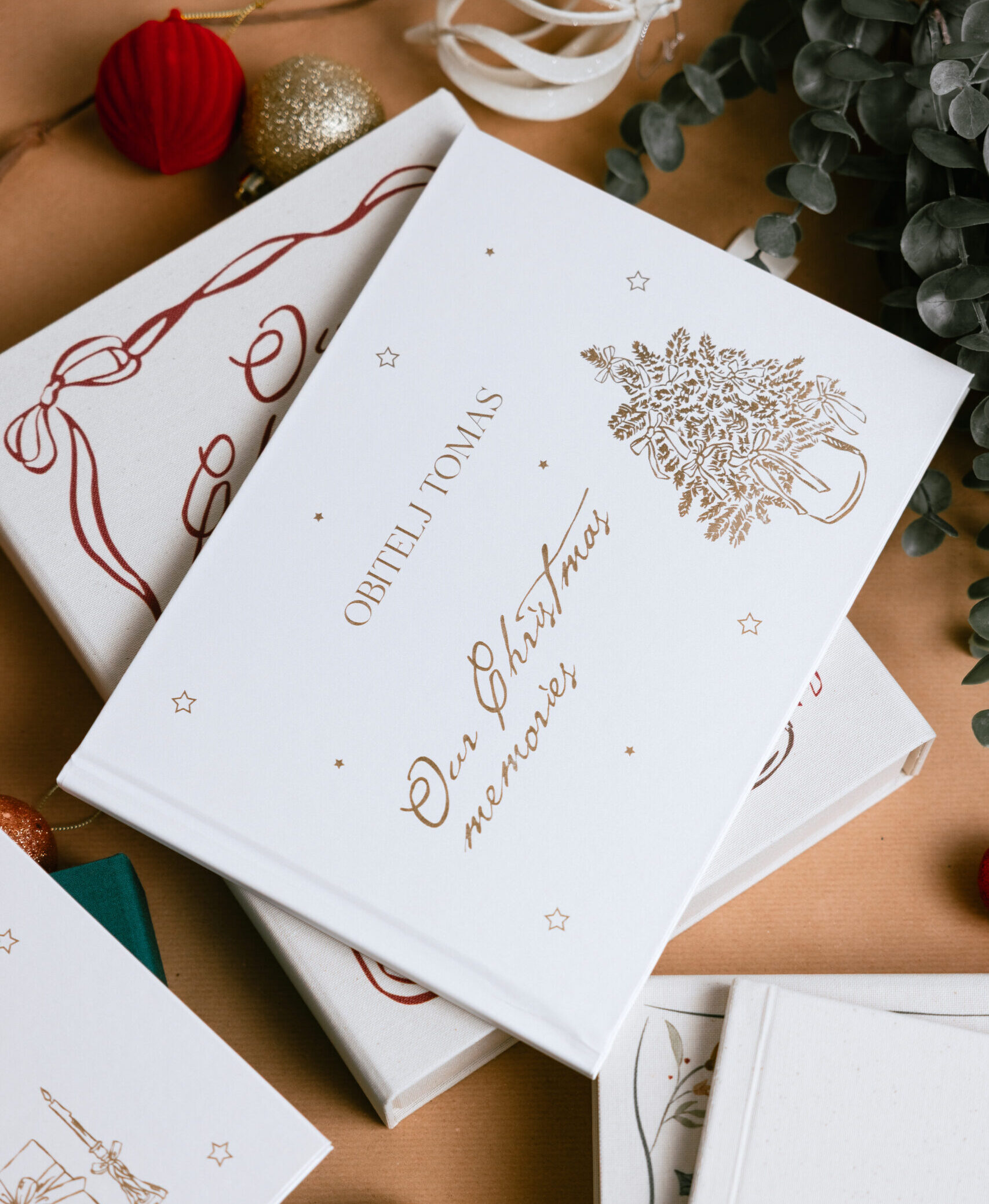 Božićni album + MemoryBox